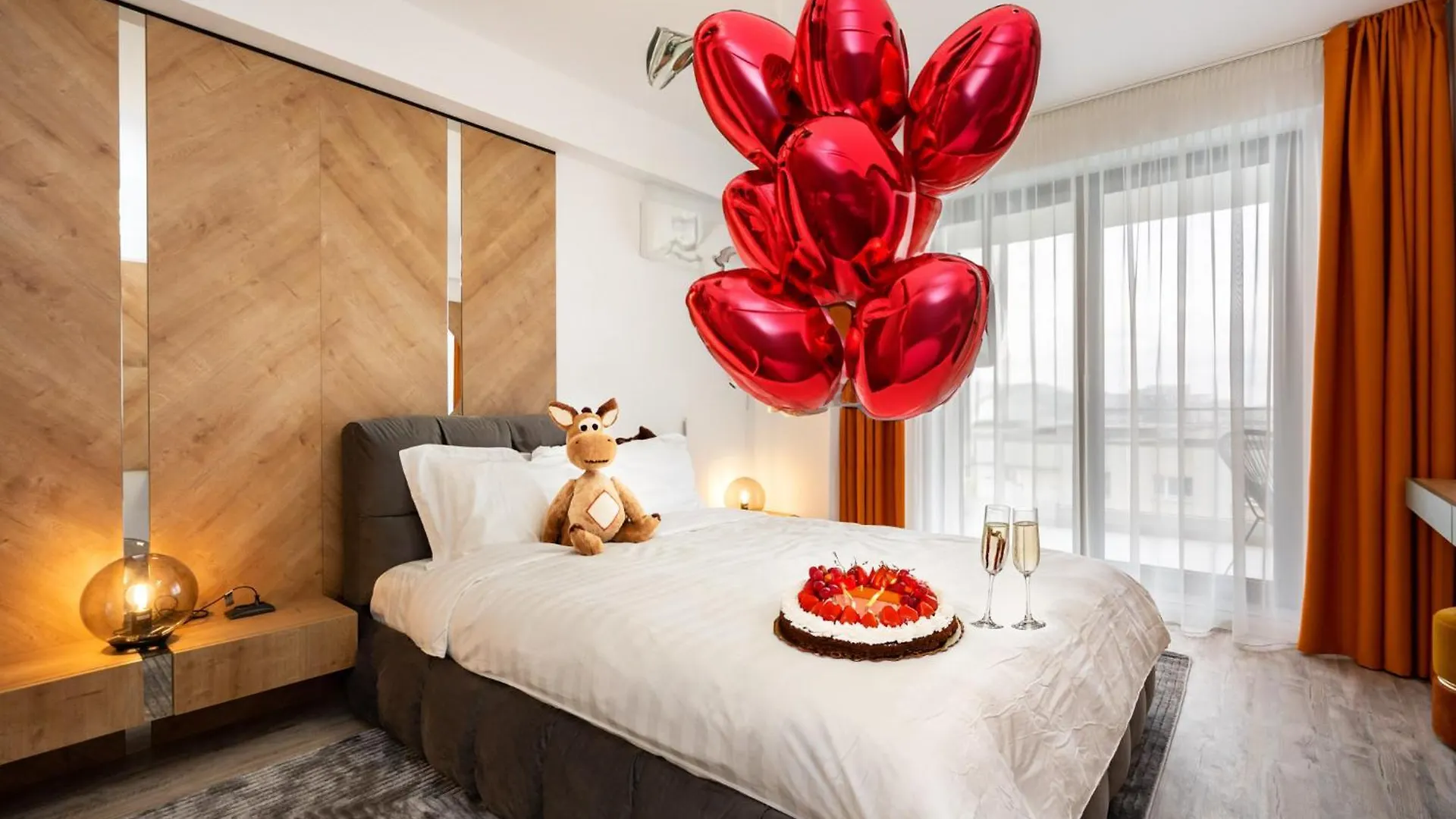 Classy Sassy - Elegant Escape In Timpuri Noi Bucarest