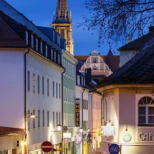 hotel-am-peterstor.com-bavaria.com/